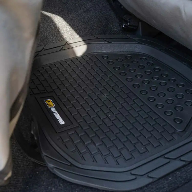 TJM Universal floor mats pair (rear)